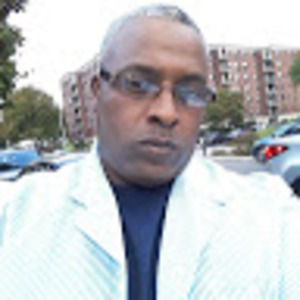 Meet your Posher, Derrick